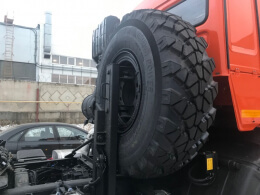 Держатель запасного колеса КАМАЗ-43118 за кабиной&nbsp; &nbsp; &nbsp; &nbsp; (с установкой)