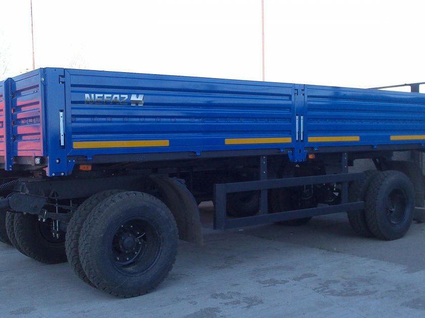 Прицеп бортовой НЕФАЗ-8332-0010100-01